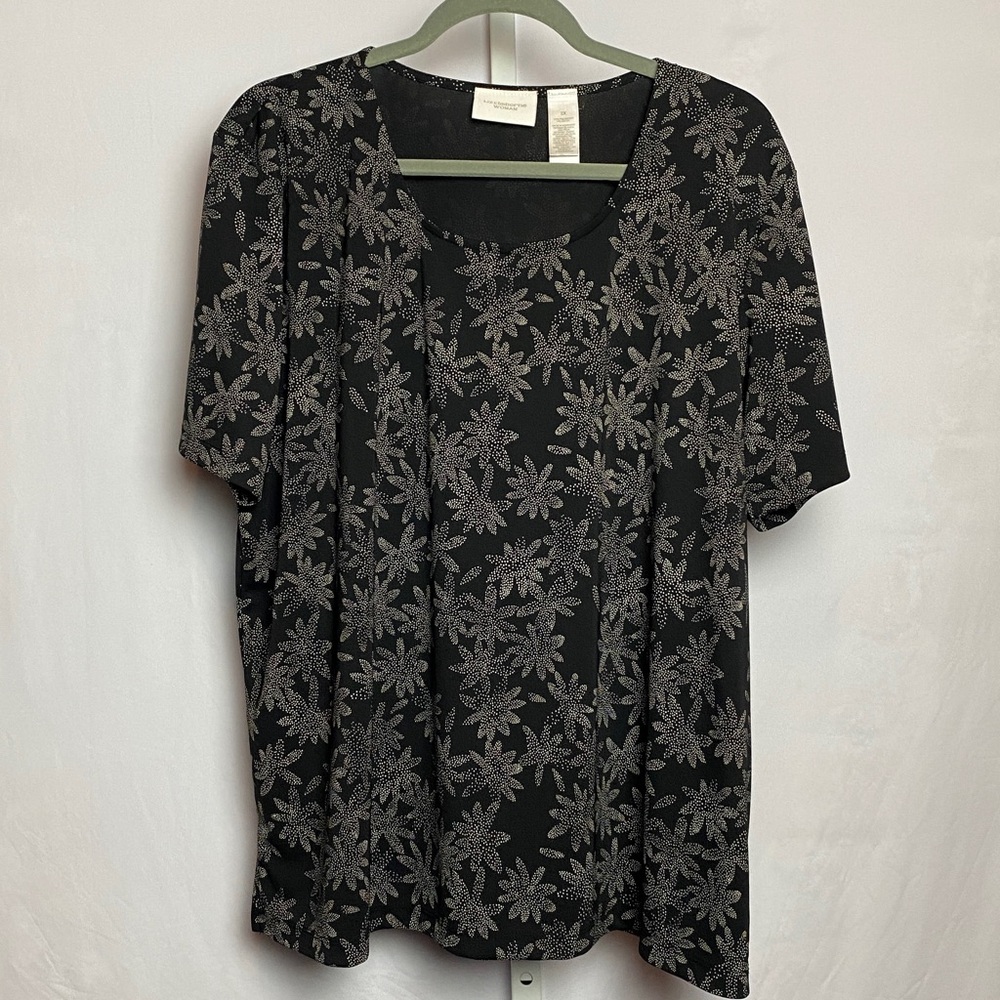 💙5/$15 Liz Claiborne Womenʻs Plus Size Black / White Floral Short Sleeve Top 2X